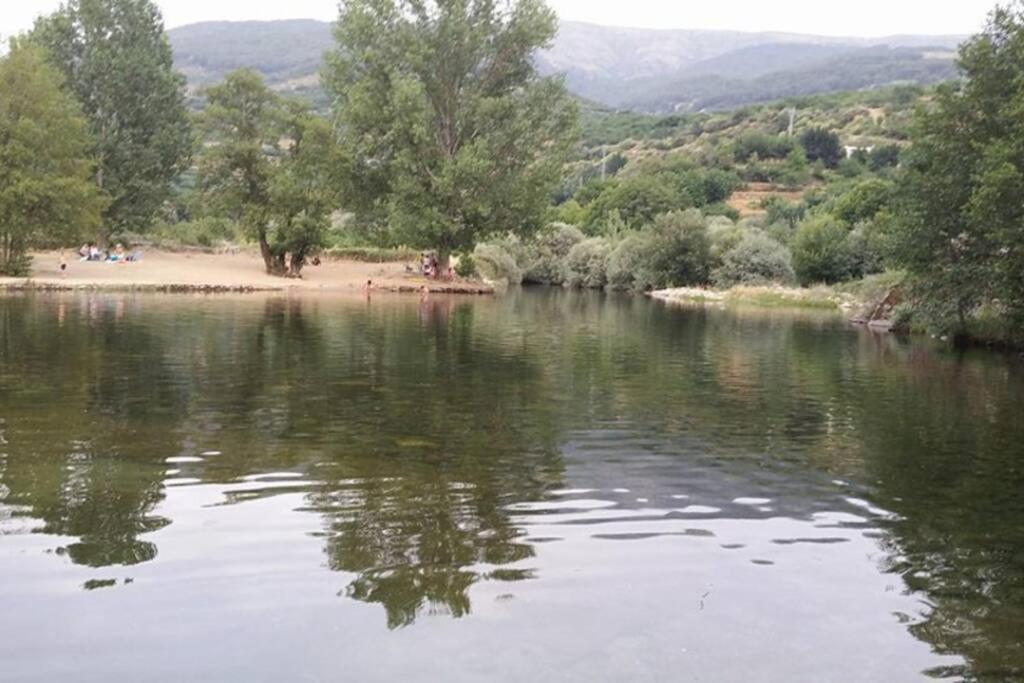 Casa Rural Los Portales Valle Del Jerte 카베주엘라델발 외부 사진